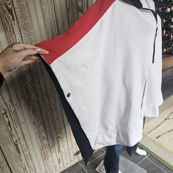 NWOT Burberry Madyrose Sweatshirt Style Sports Poncho - Picture 9 of 16